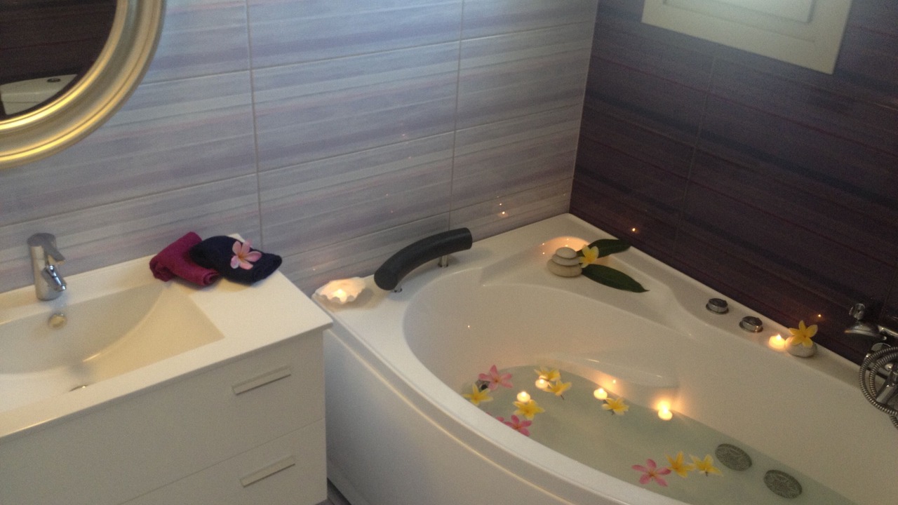 Photo of Bathroom in Parikia
