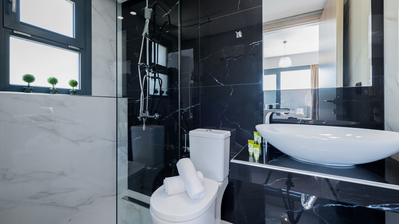 Photo of Bathroom in Fiolitis