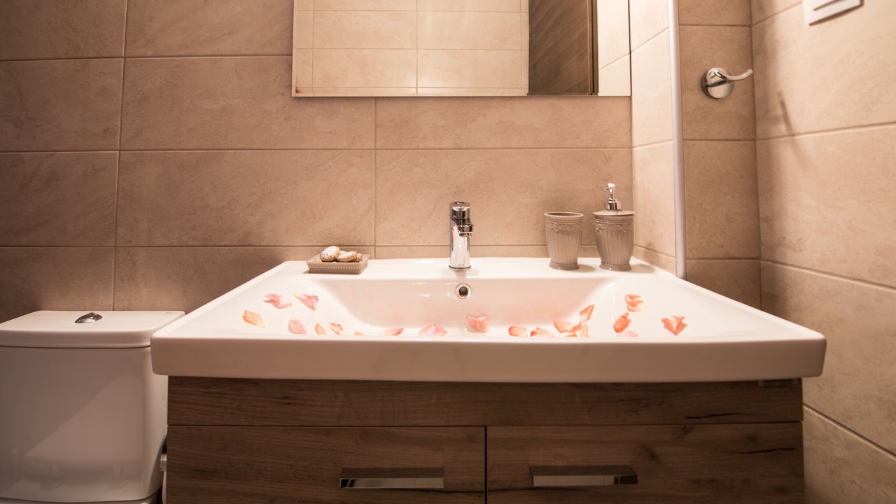 Photo of Bathroom in Kato Stalos