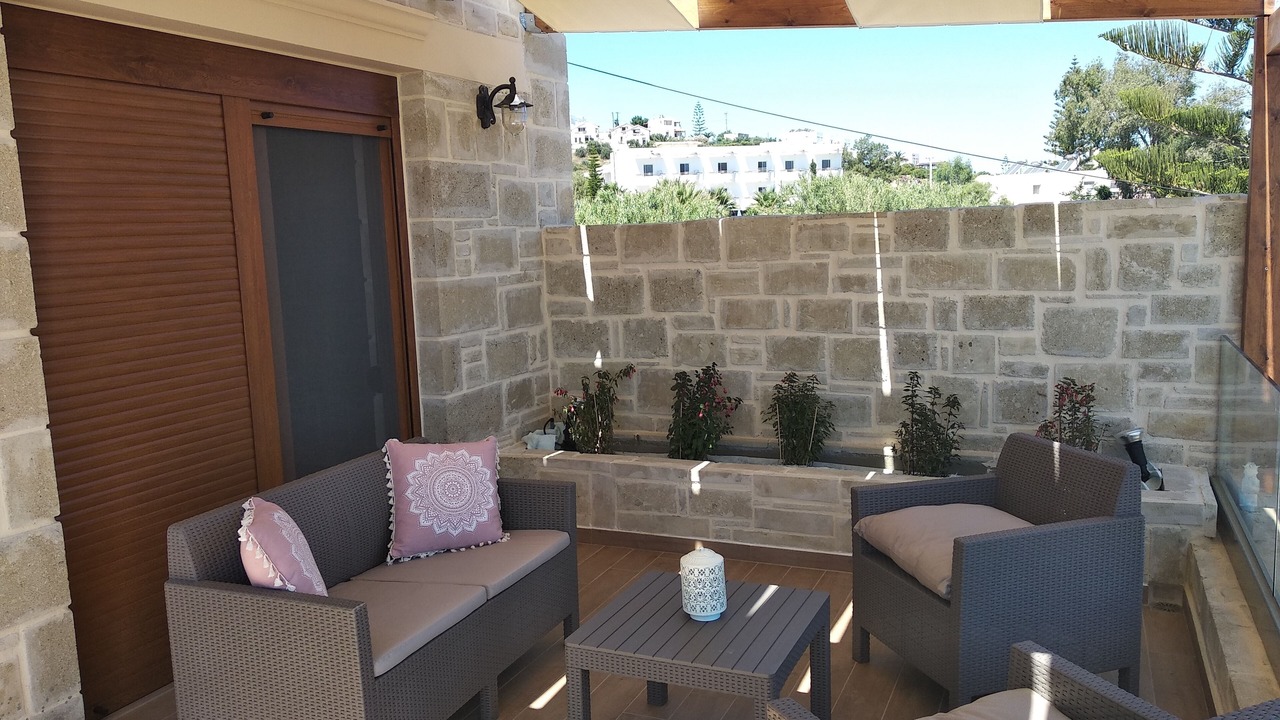 Photo of Patio Balcony in Kato Stalos
