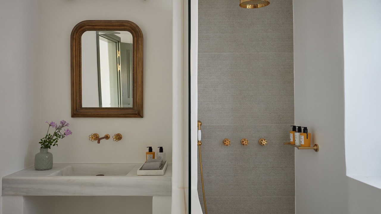 Photo of Bathroom in Skala