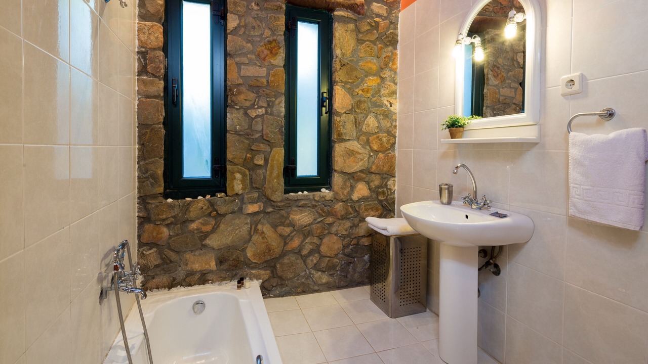 Photo of Bathroom in Livadia