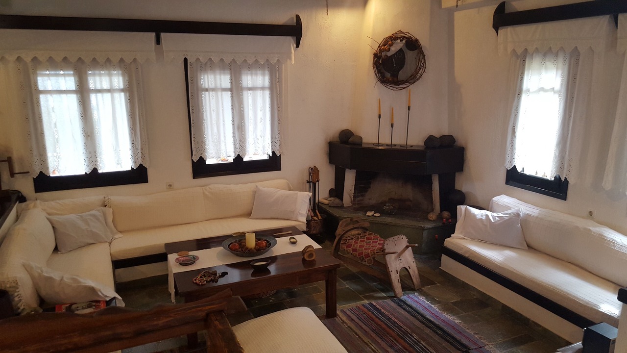 Photo of Livingroom in Nea Styra