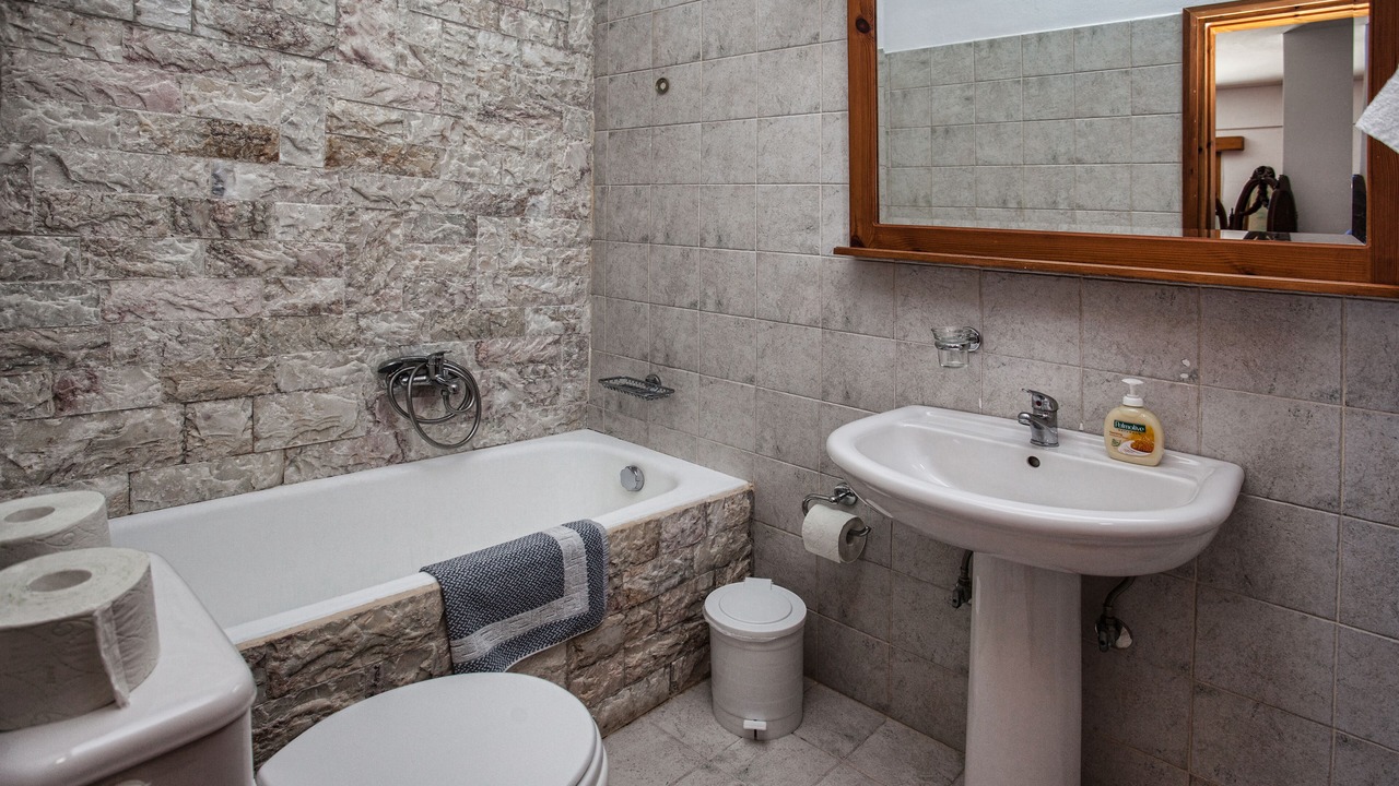 Photo of Bathroom in Dhrimiskos