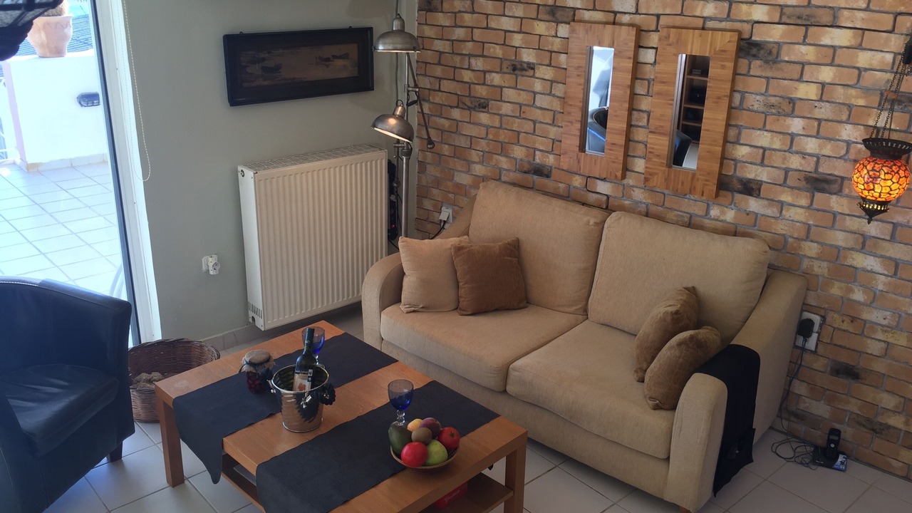 Photo of Livingroom in Akrogialion