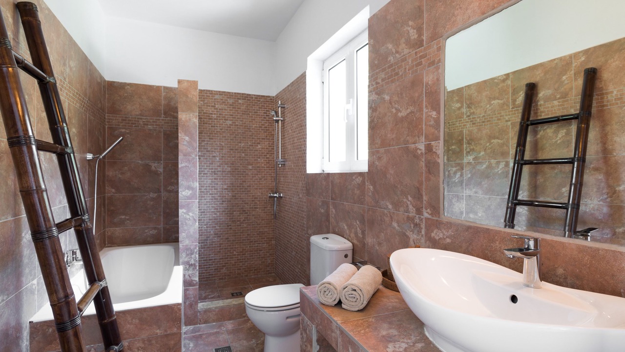 Photo of Bathroom in Fiskardo