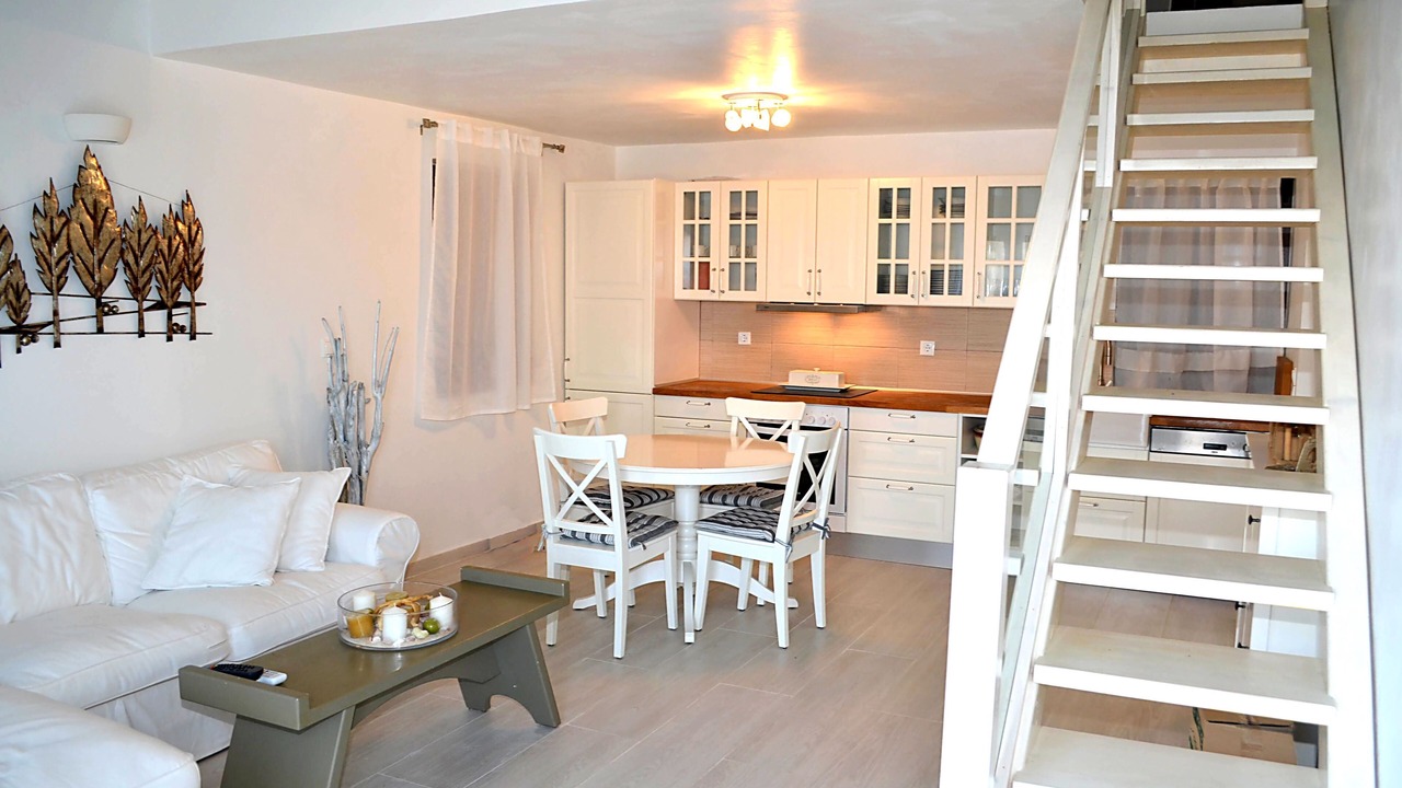 Photo of Livingroom in Halki