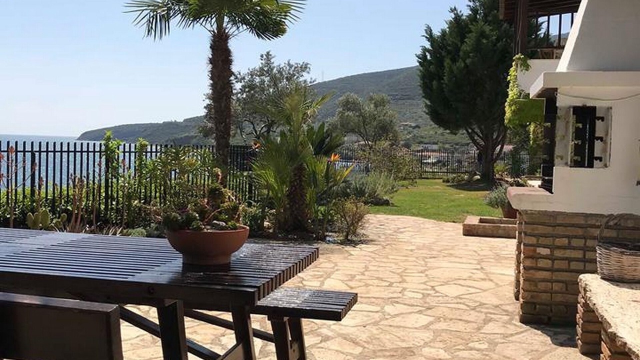 Photo of Outdoor in Kefalari