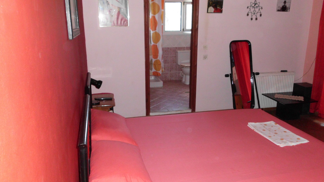 Photo of Bedroom in Doukades