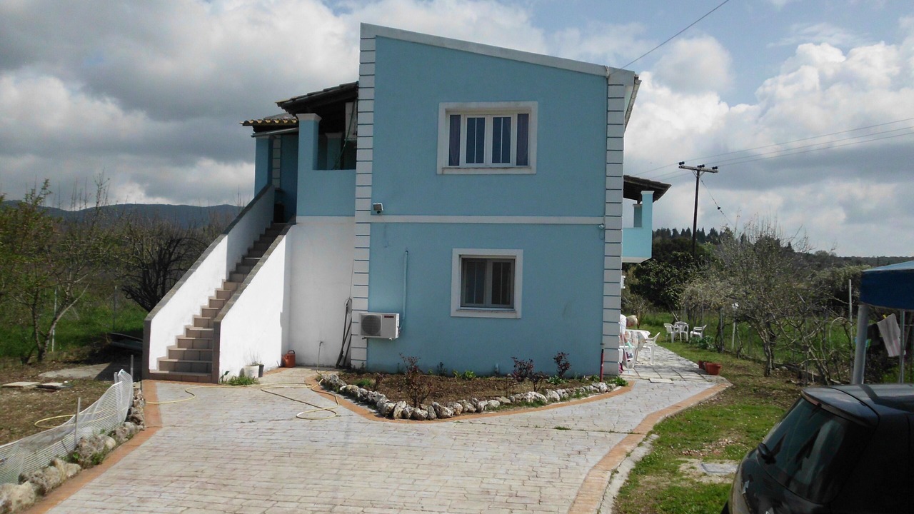 Photo of Outdoor in Doukades