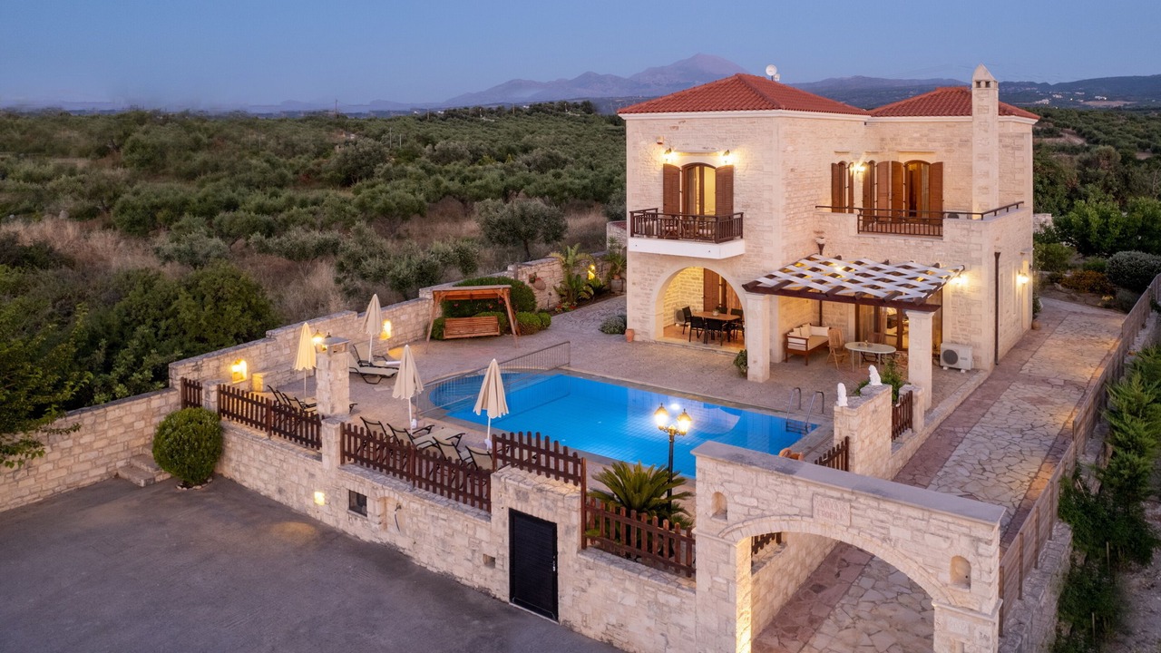 Photo of Outdoor in Asteri