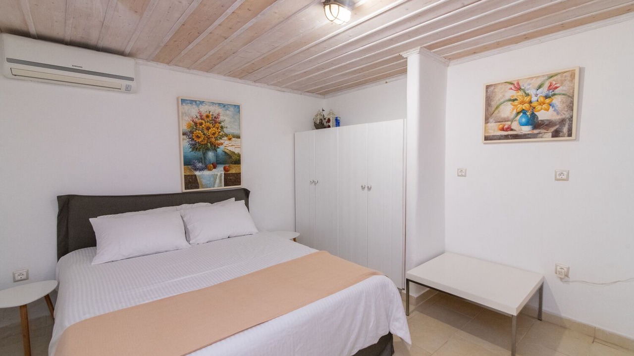 Photo of Bedroom in Panormos