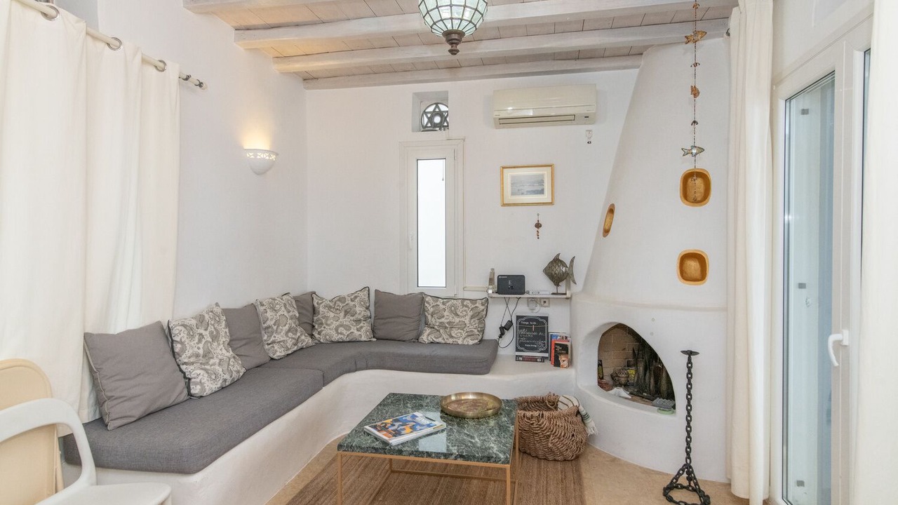 Photo of Livingroom in Panormos
