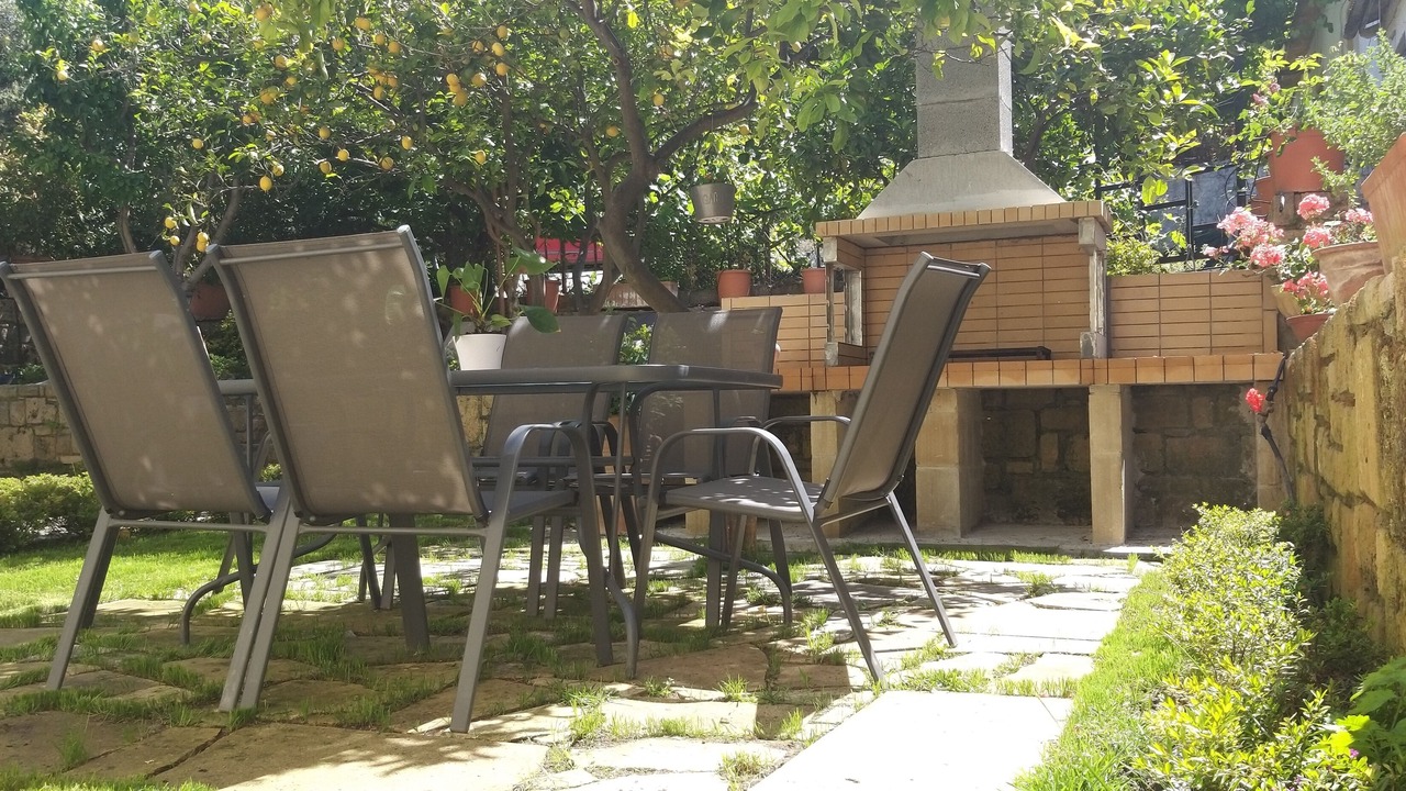 Photo of Outdoor in Nopigia