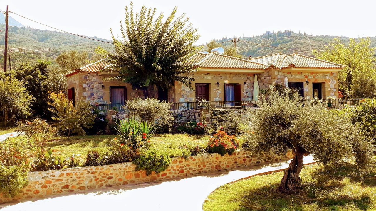 Photo of Others in Riglia