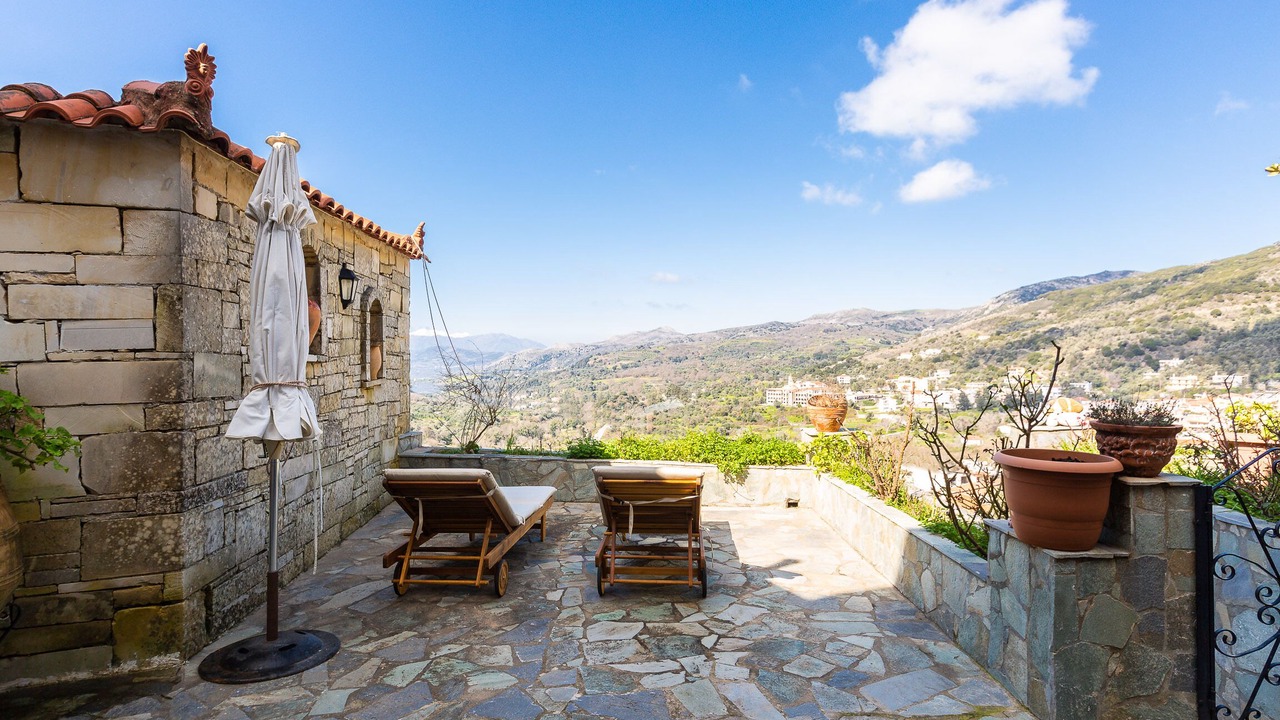 Photo of Others in Spilion