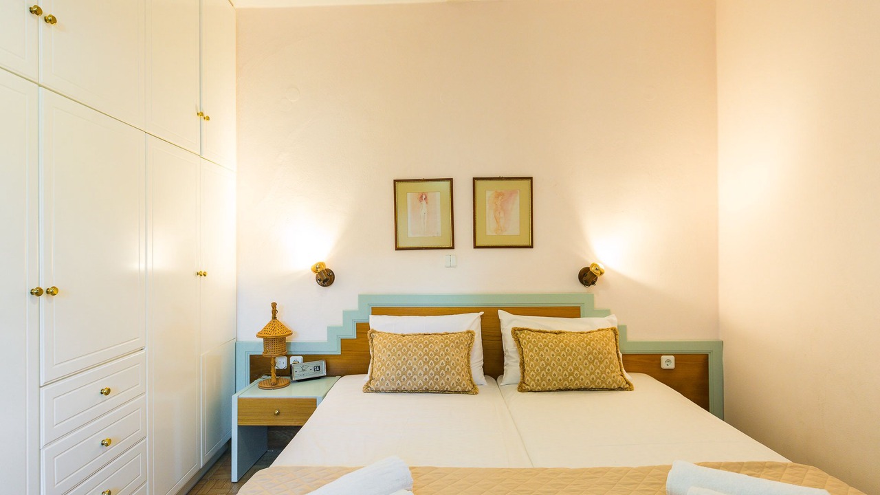 Photo of Others in Spilion