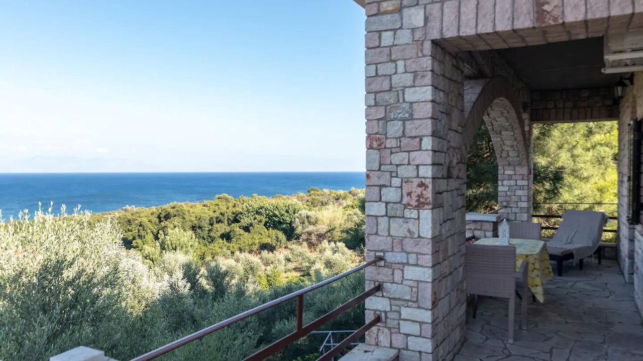 Photo of Patio Balcony in Messini