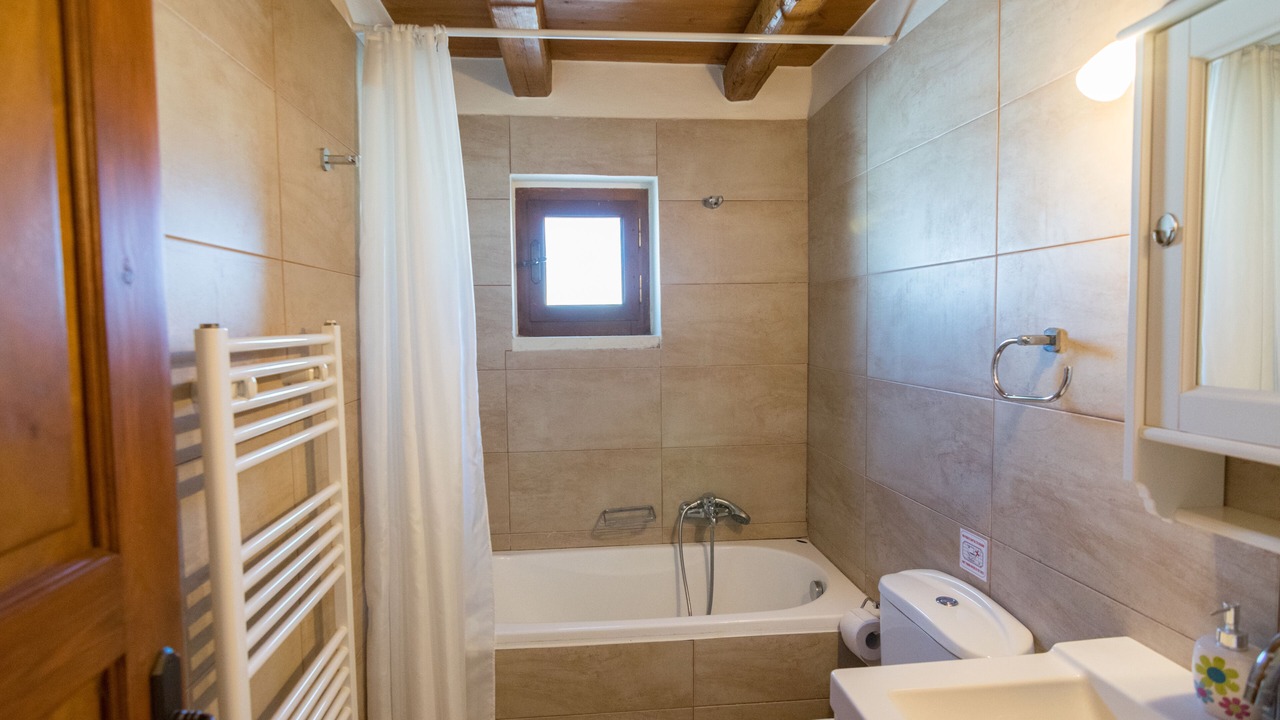Photo of Bathroom in Old Town Rethymnon