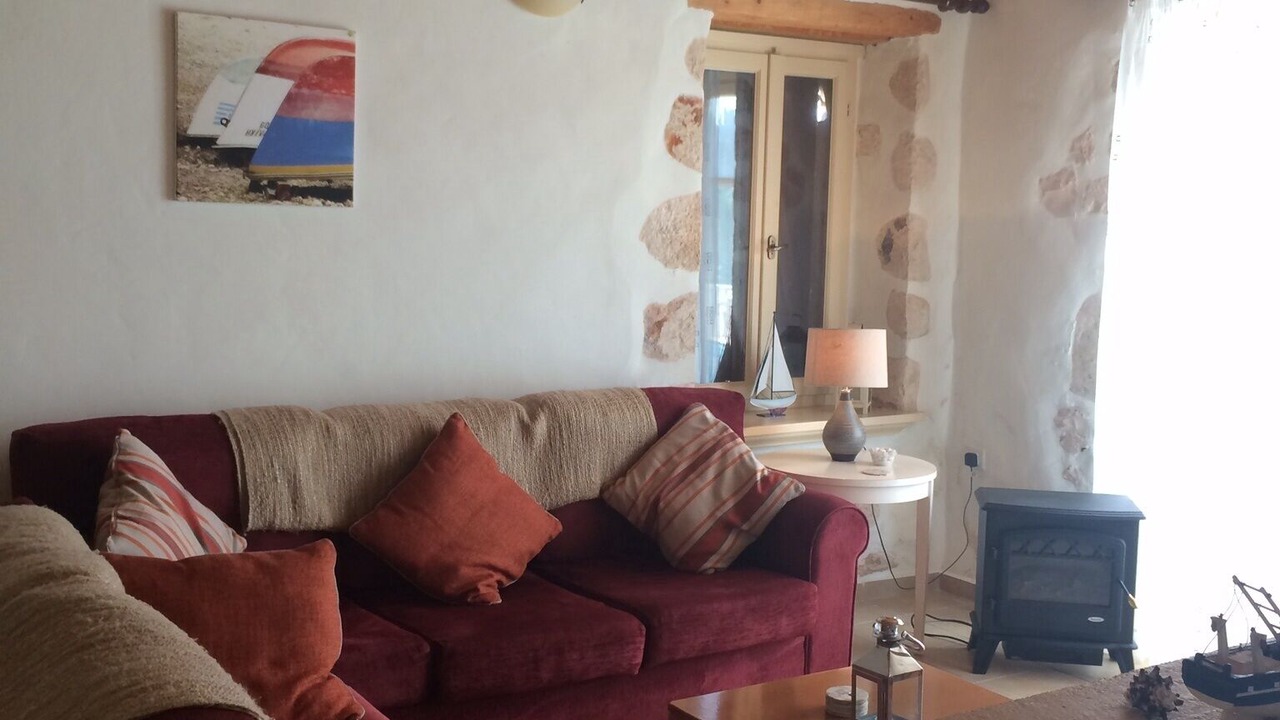 Photo of Livingroom in Tselendata