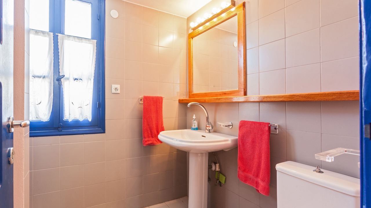 Photo of Bathroom in Loutraki
