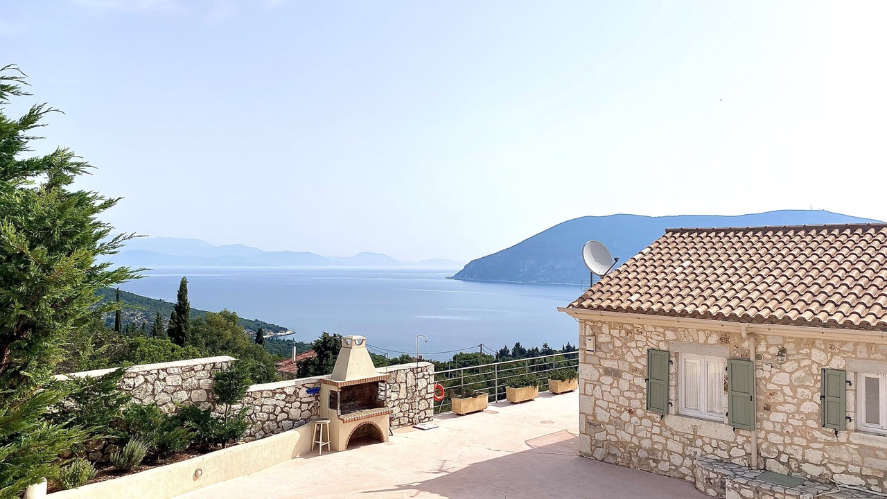 Photo of Patio Balcony in Evreti