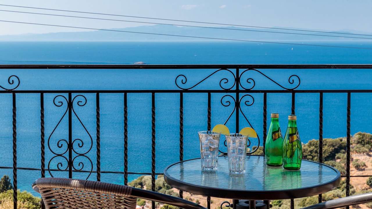 Photo of Outdoor in Glossa
