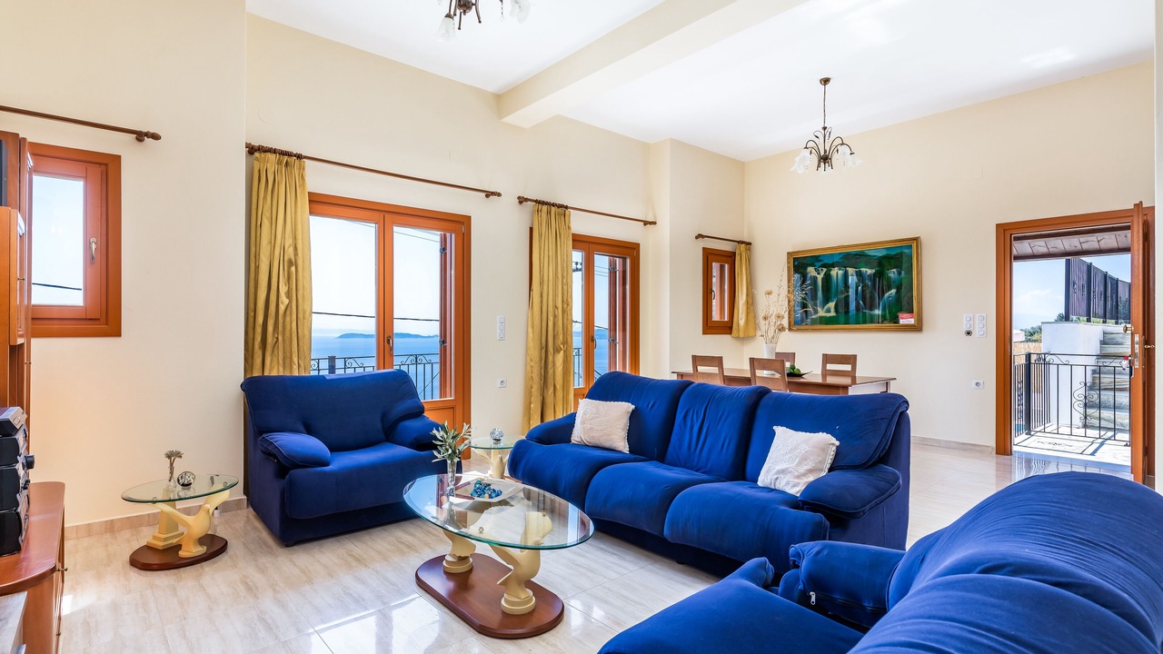 Photo of Livingroom in Glossa