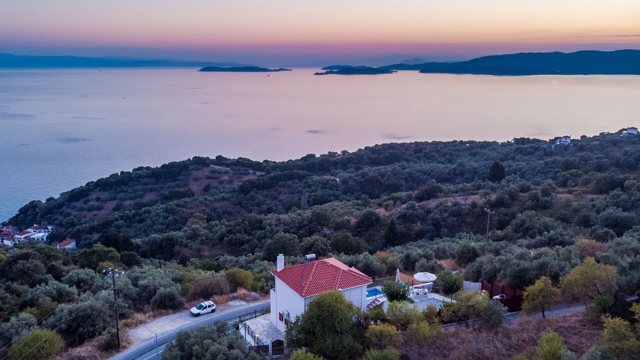 Photo of Outdoor in Glossa