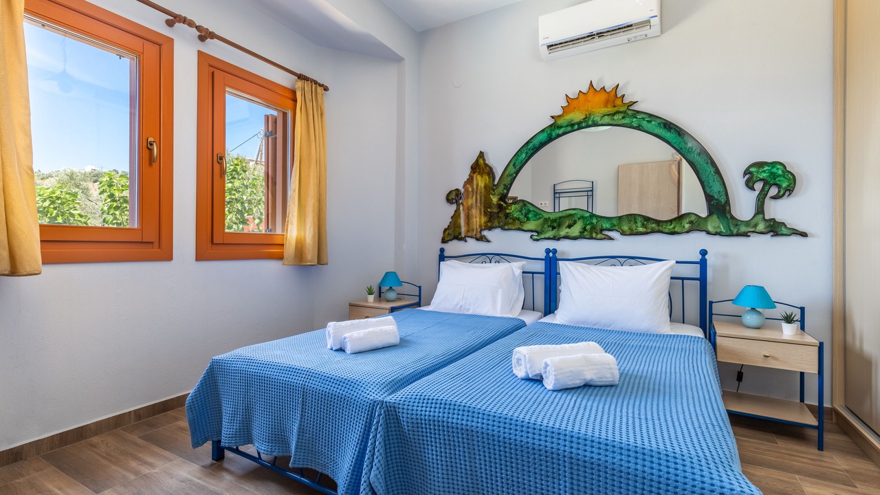 Photo of Bedroom in Glossa