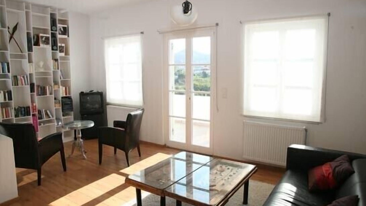 Photo of Livingroom in Engarai