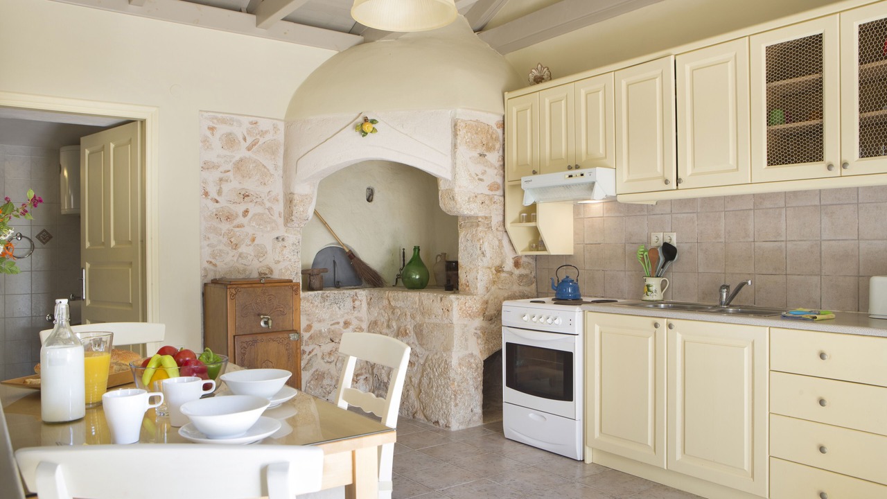 Photo of Kitchen in Tzamarelata