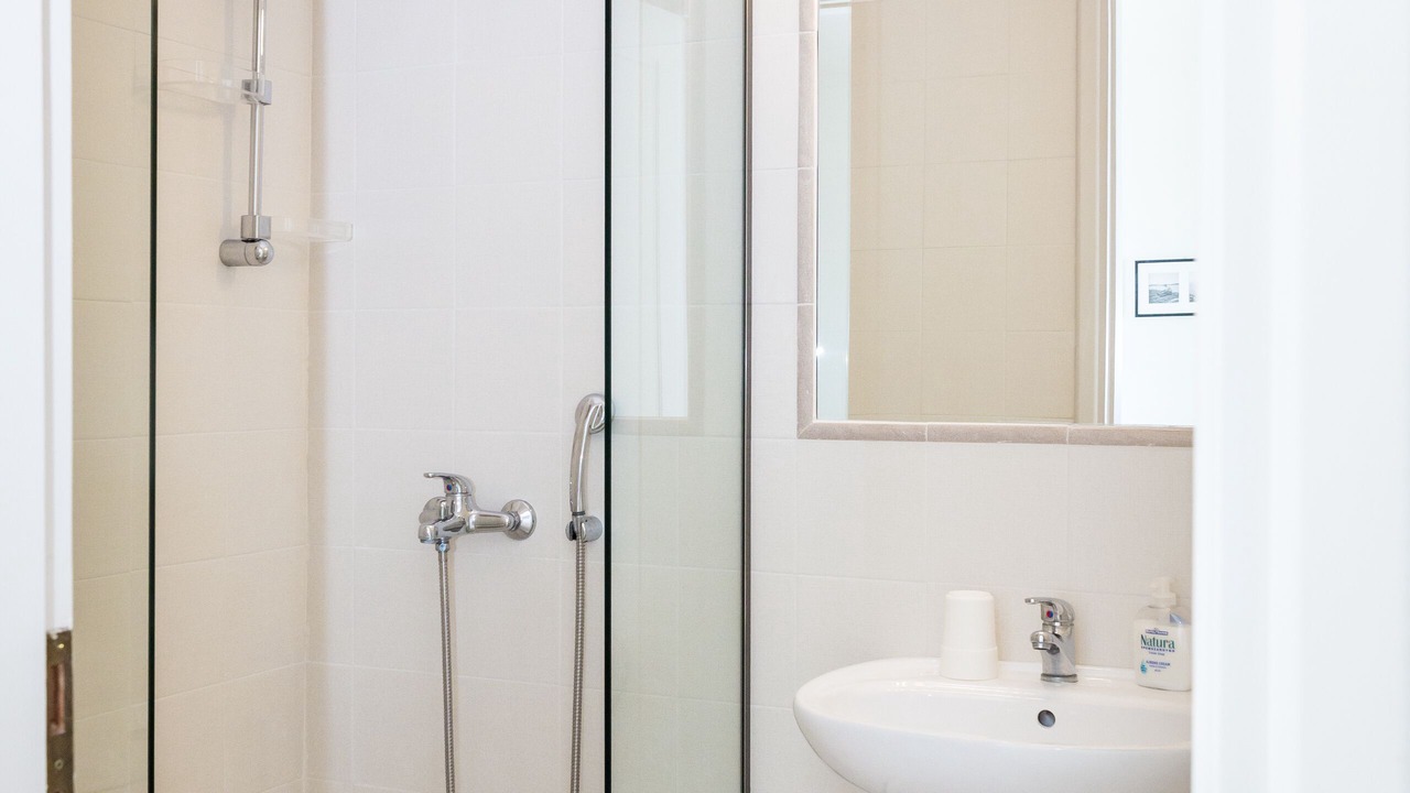 Photo of Bathroom in Neapoli
