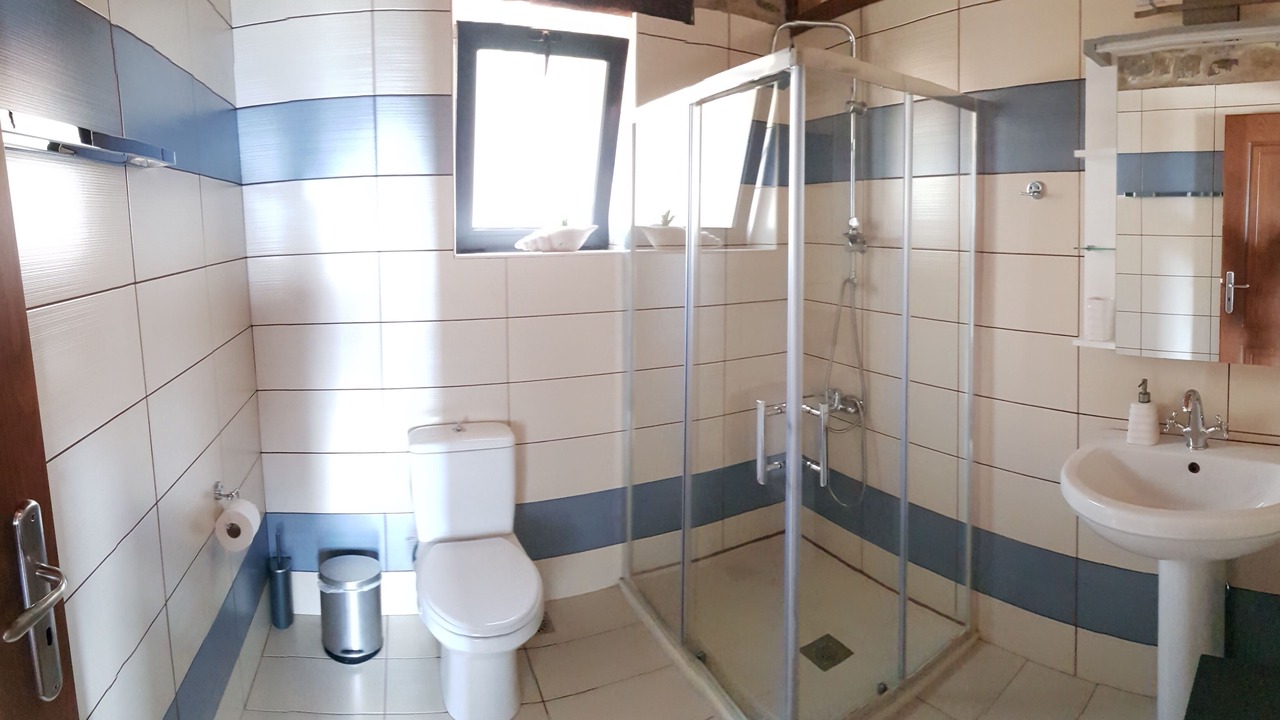 Photo of Bathroom in Livadia