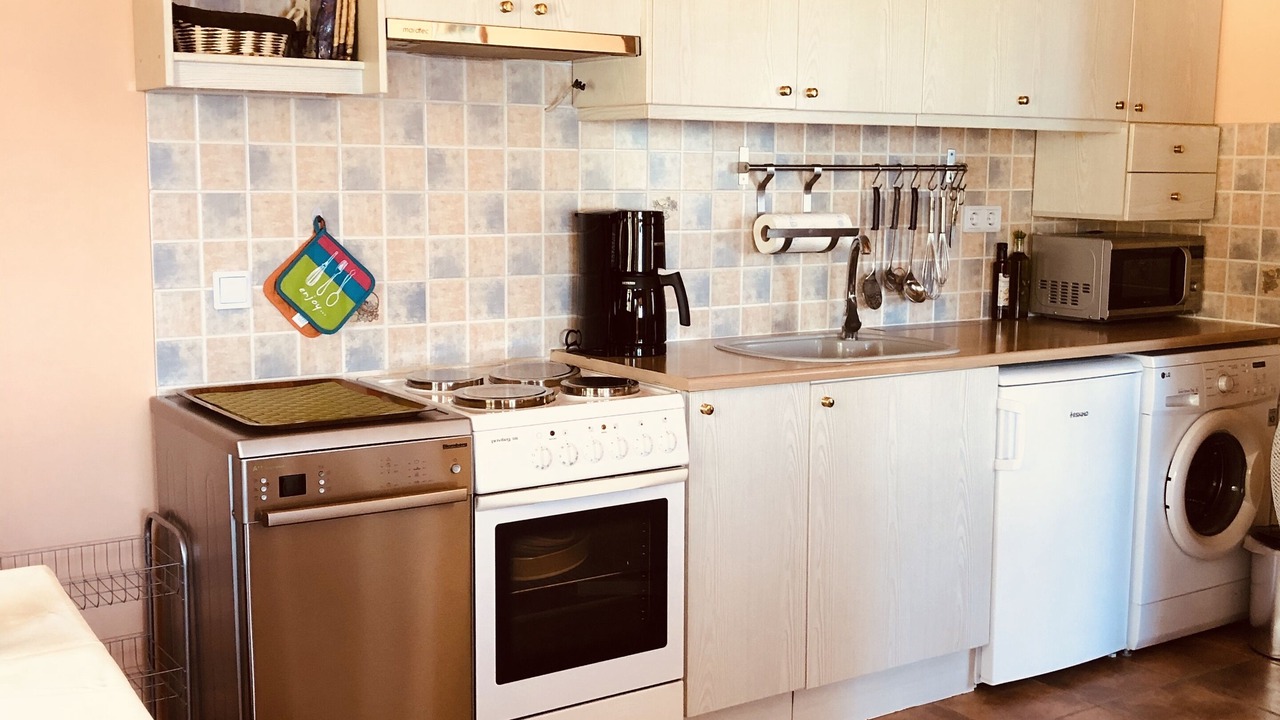 Photo of Kitchen in Keratokambos