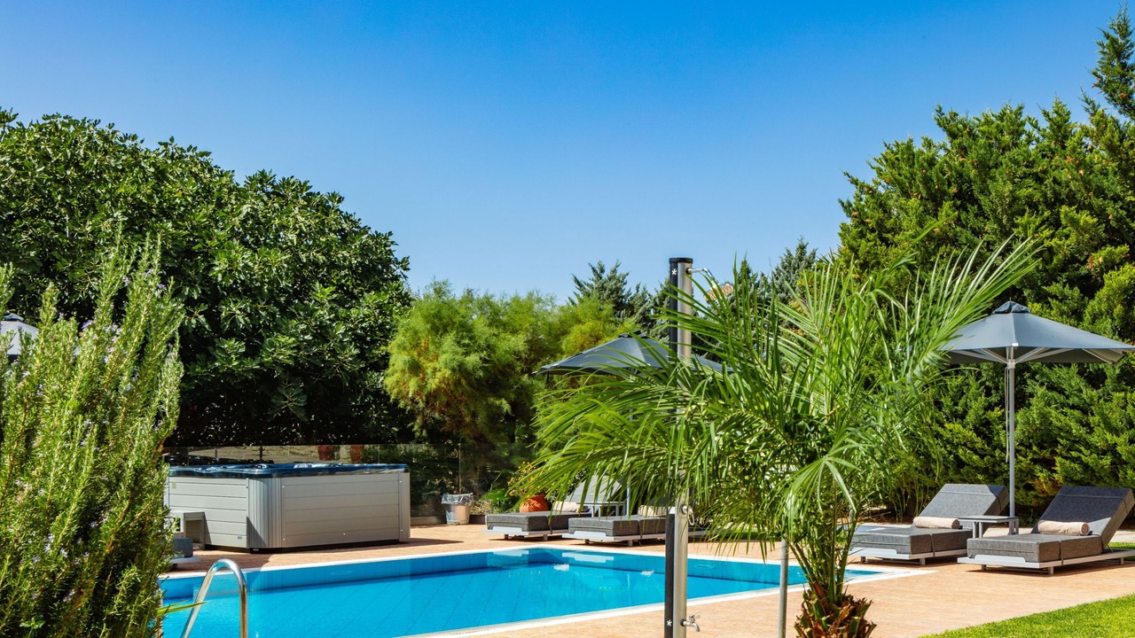 Photo of Outdoor in Prinos