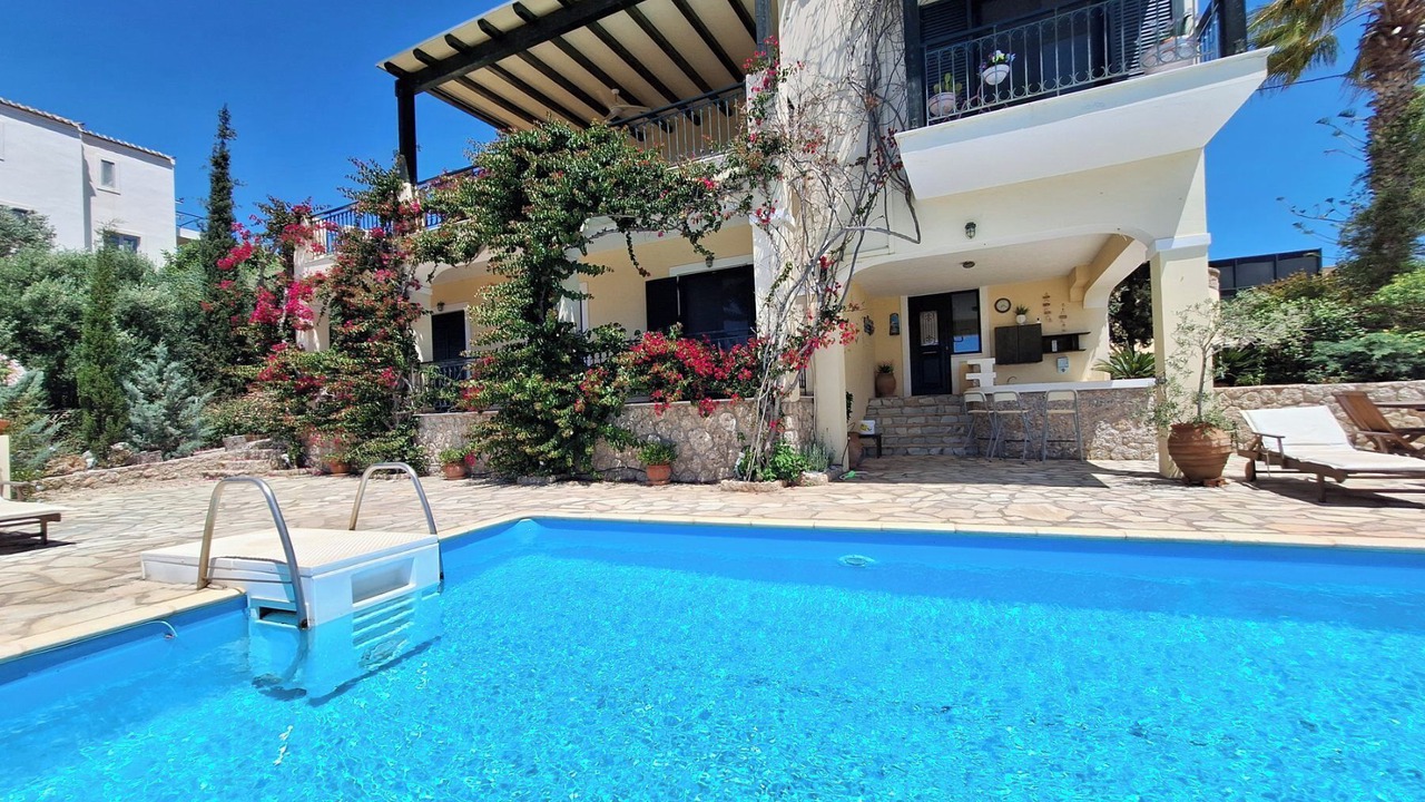 Photo of Outdoor in Agios Emilianos