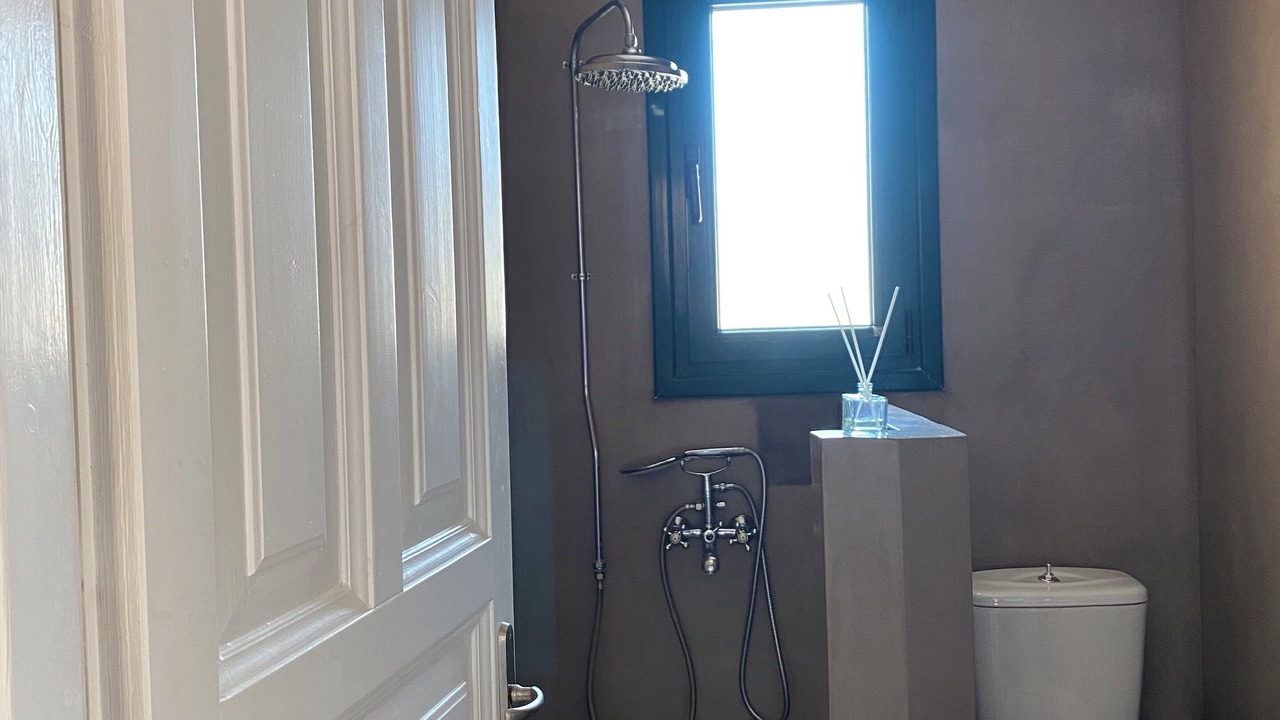 Photo of Bathroom in Evreti