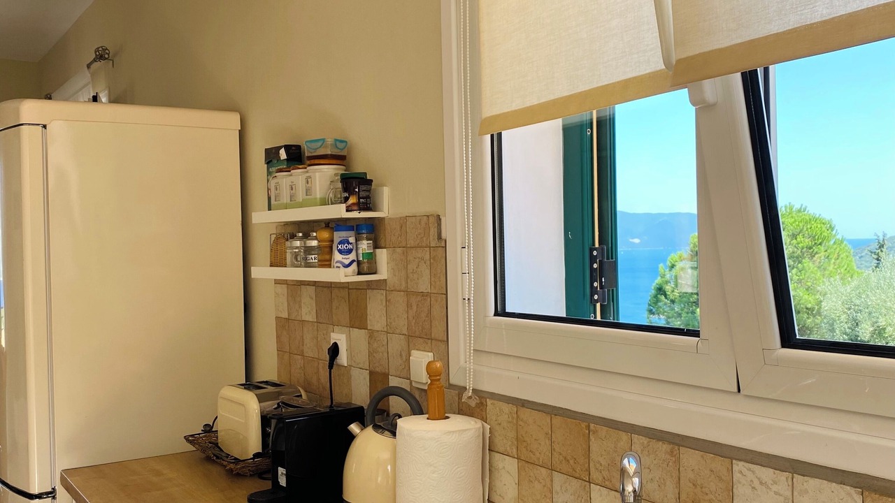 Photo of Kitchen in Evreti