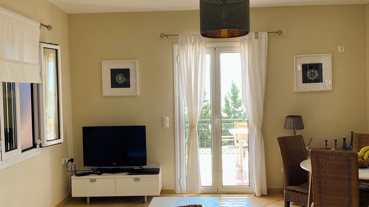 Photo of Livingroom in Evreti