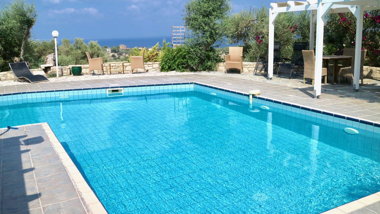 Photo of Outdoor in Roussospiti