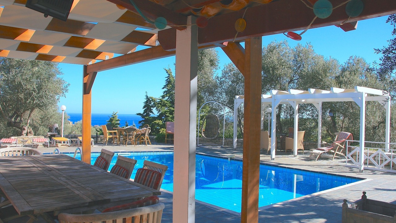 Photo of Outdoor in Roussospiti