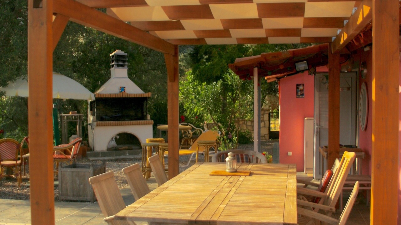 Photo of Outdoor in Roussospiti