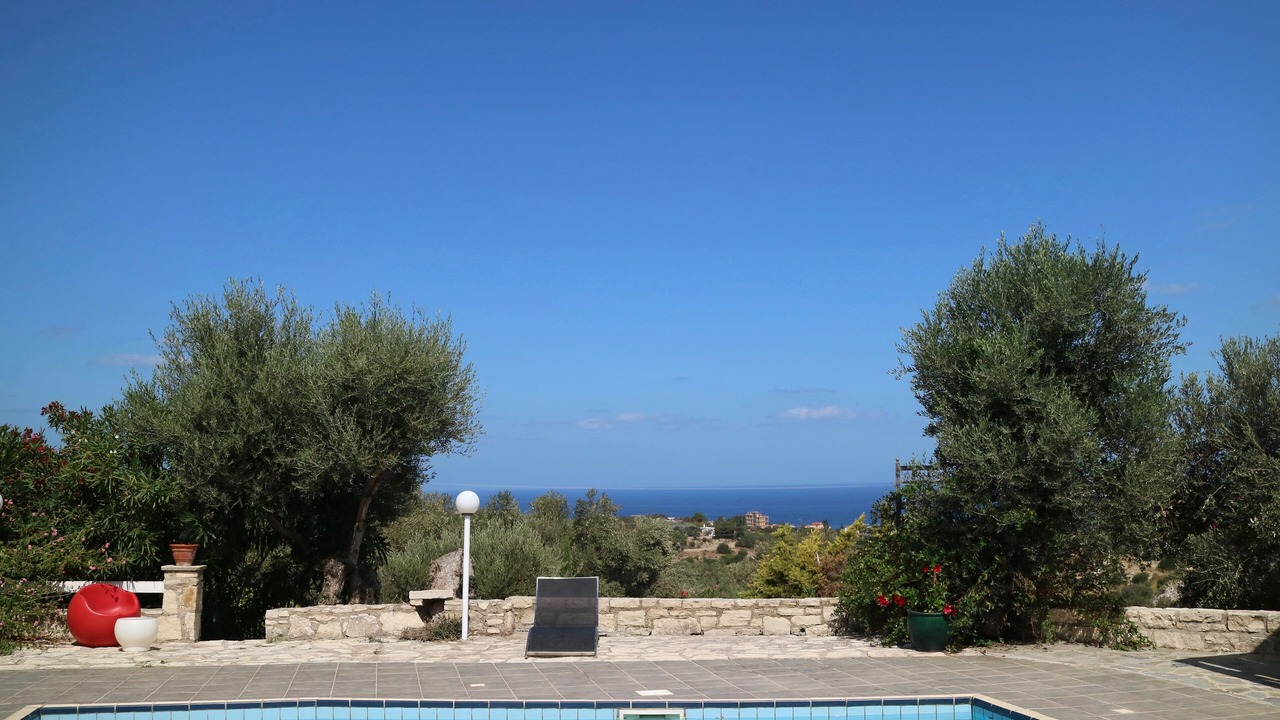 Photo of Outdoor in Roussospiti