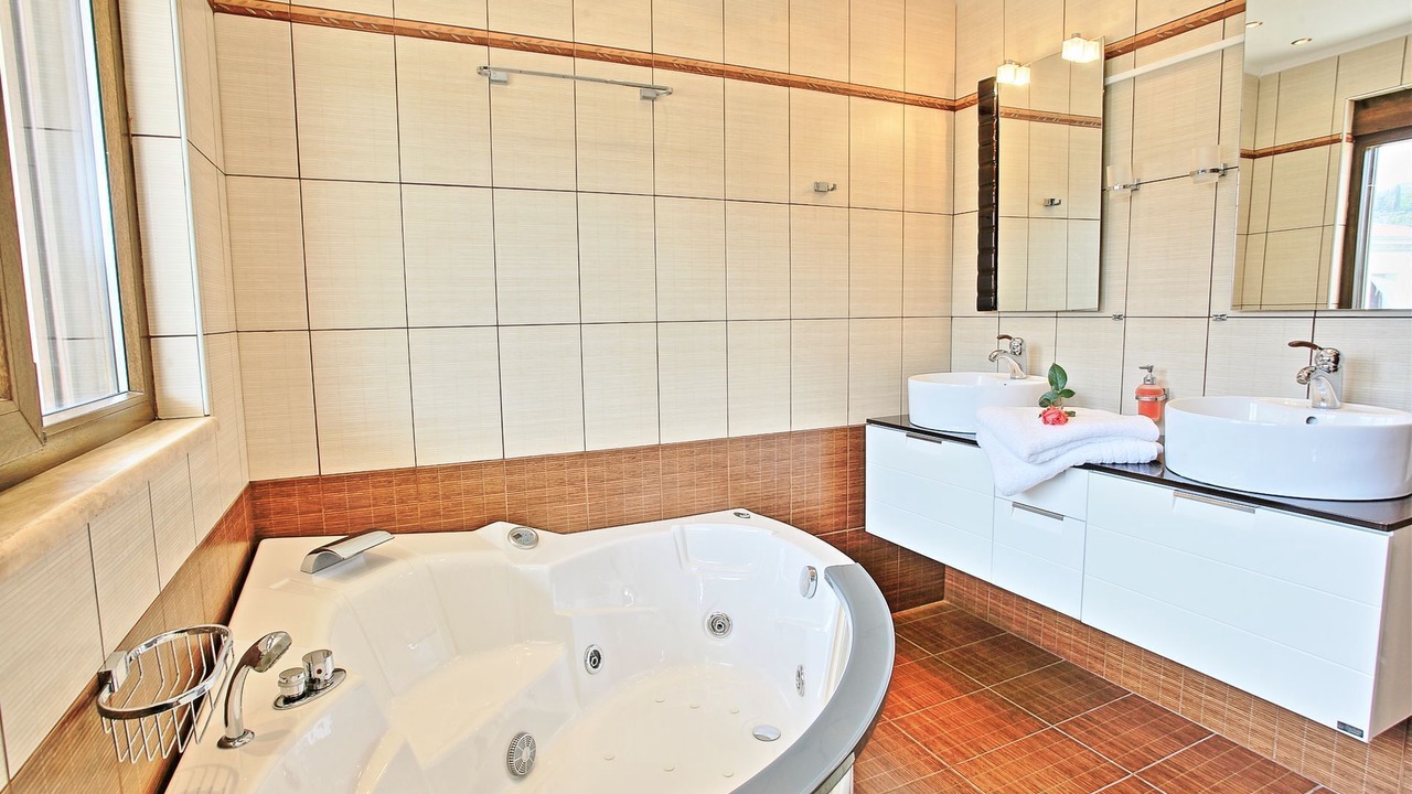 Photo of Bathroom in Acharavi