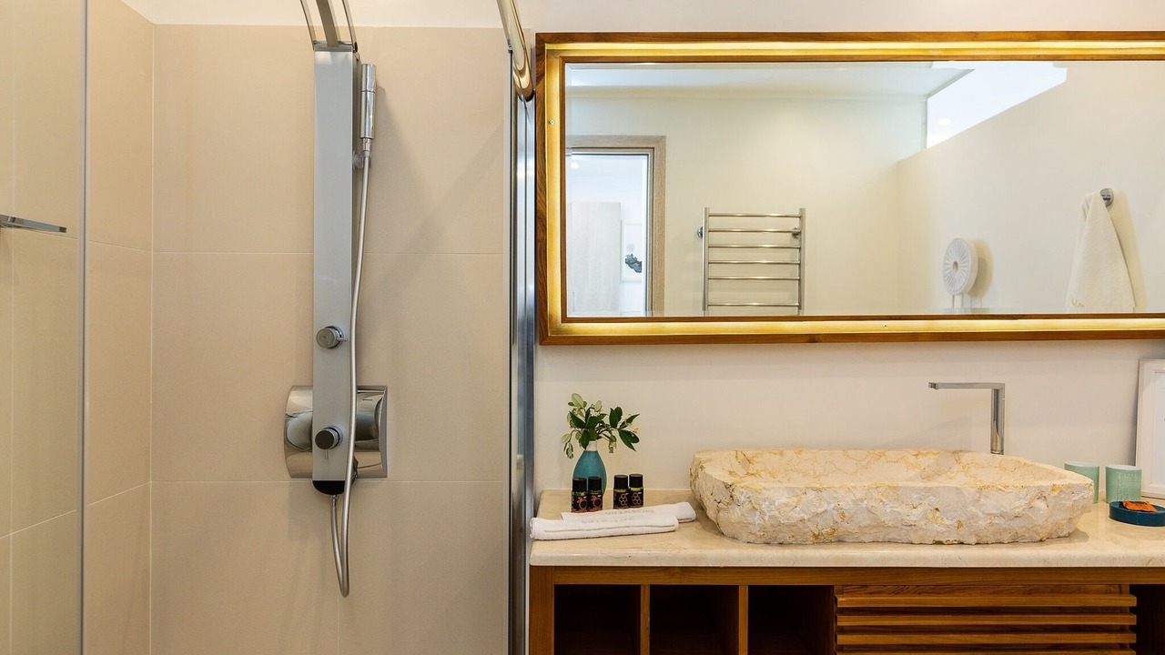 Photo of Bathroom in Kalathas