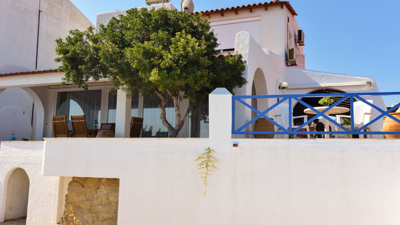 Photo of Patio Balcony in Souvala