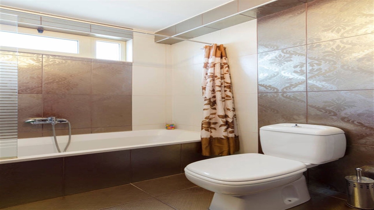 Photo of Bathroom in Paliani