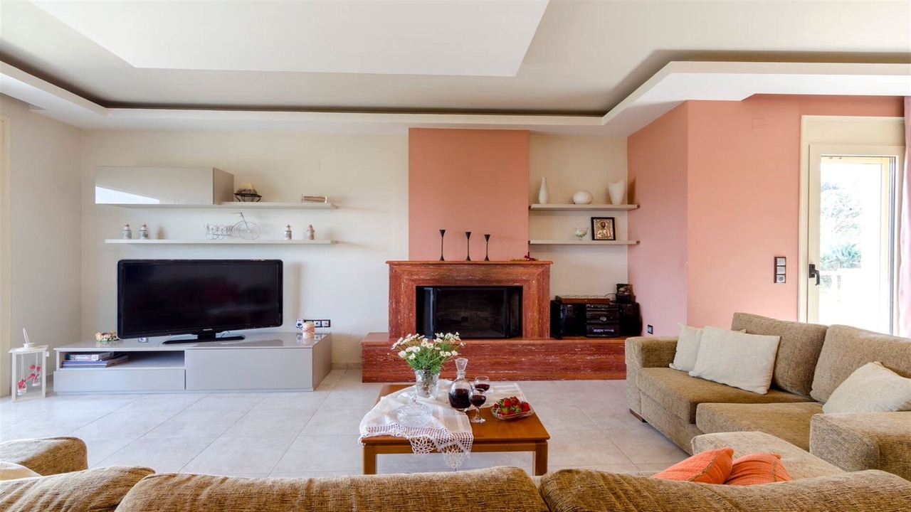 Photo of Bedroom in Paliani