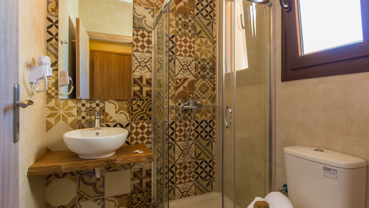 Photo of Bathroom in Pikris